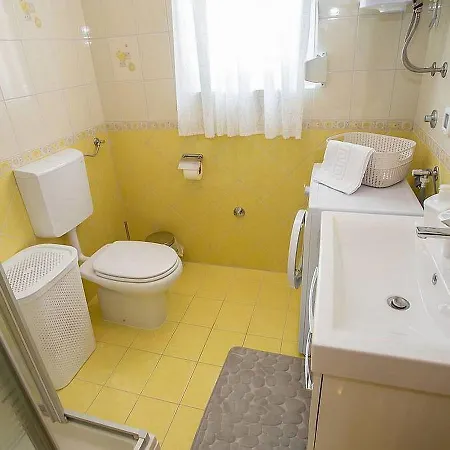 Lovely Villa In Labin With Swimming Pool Vila Labin (Istria)